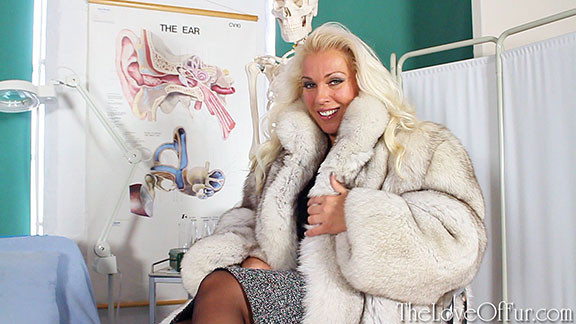 Hot russian milf Lana Cox in fox fur coat office wear stockings